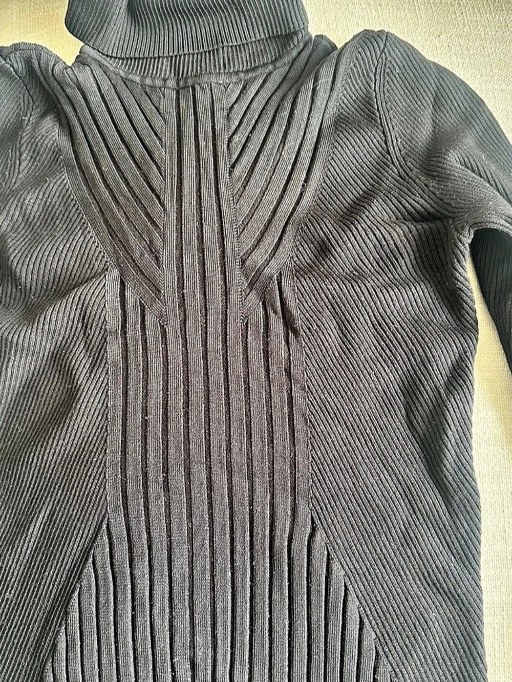 White House Black Market Ribbed Cowl Neck Sweater Size Medium